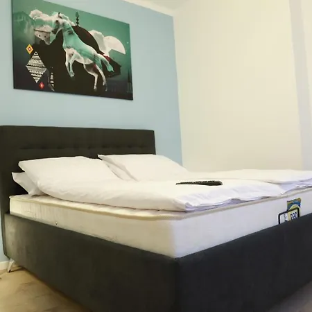 Blue And Rose Cozy - Quiet In The Location - Self Check-in - 5th Floor With Elevator * Sarajevo