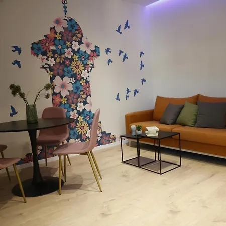 Blue And Rose Cozy - Quiet In The Location - Self Check-in - 5th Floor With Elevator 公寓