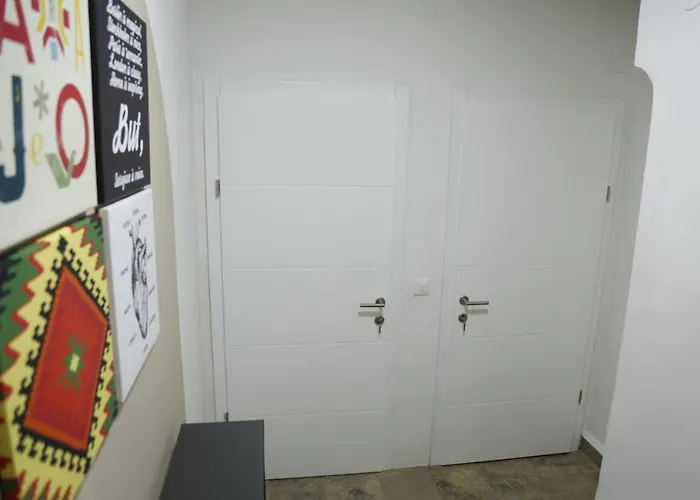 公寓 Blue And Rose Cozy - Quiet In The Location - Self Check-in - 5th Floor With Elevator 塞拉耶佛