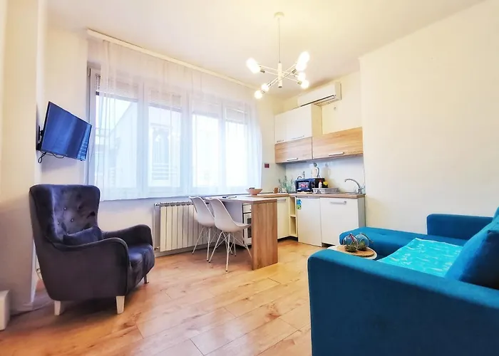 公寓 Blue And Rose Cozy - Quiet In The Location - Self Check-in - 5th Floor With Elevator